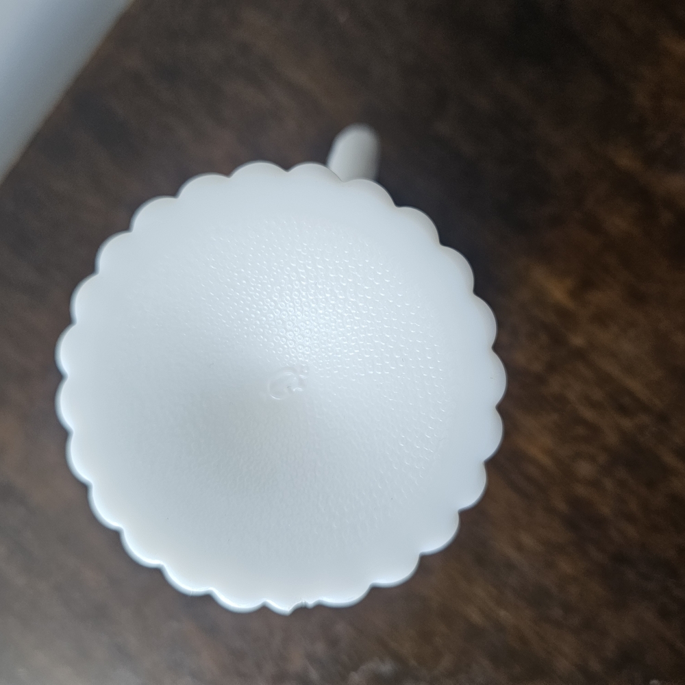 White Milk Glass Double Handled Trophy Cup Style Piece - Picture 8 of 9